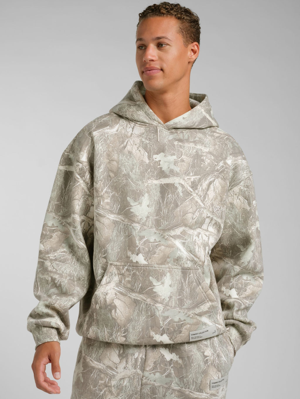 Camo Hoodie – Mega