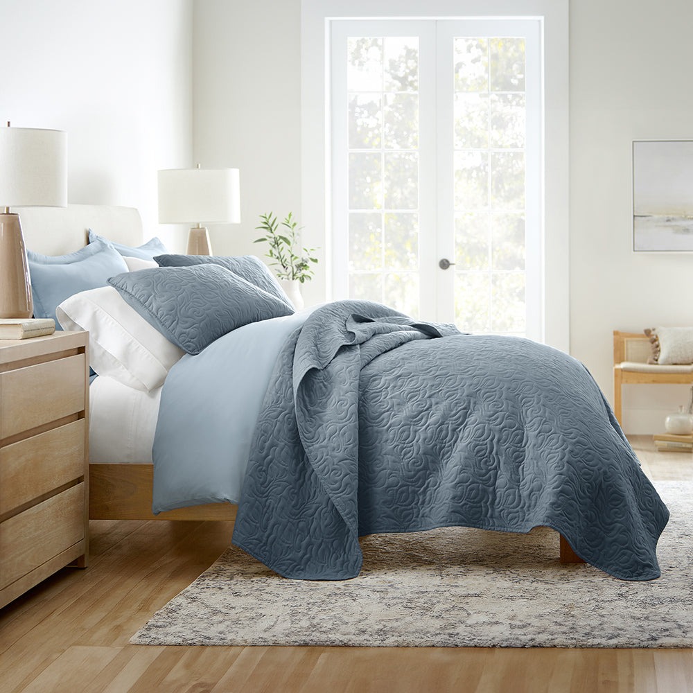 3-Piece Floral Stitch Quilted Coverlet Set