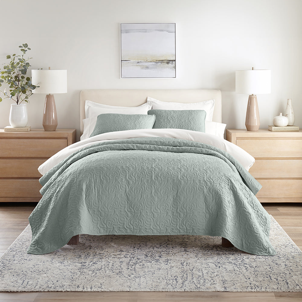 3-Piece Floral Stitch Quilted Coverlet Set