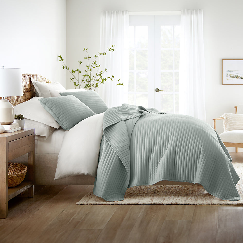 3-Piece Stripe Stitch Quilted Coverlet Set